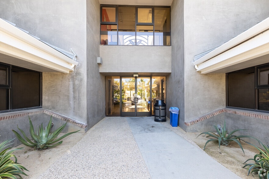 More Photos Of 31416 Agoura Rd, Westlake Village Office For Lease