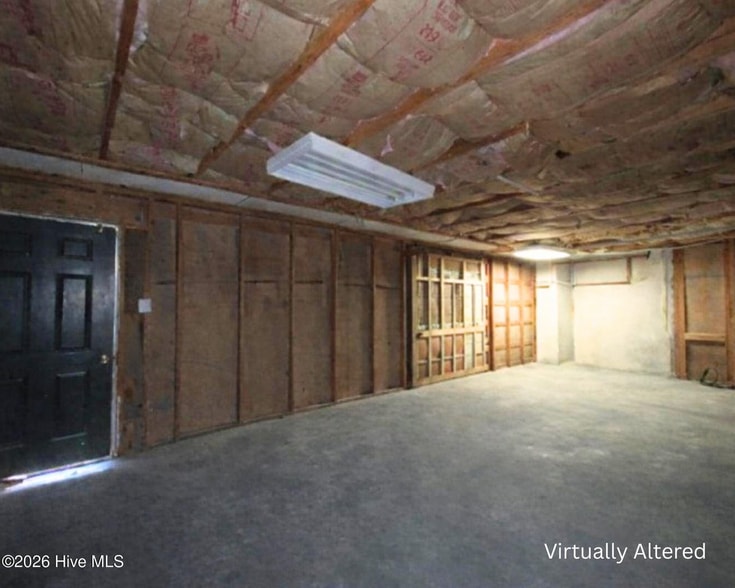 More Photos Of 2034 W 5th St, Washington Showroom For Sale