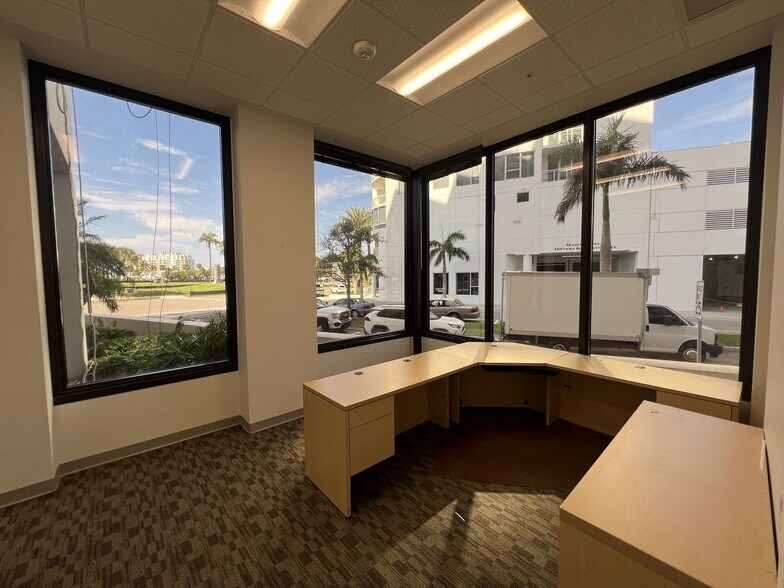 More Photos Of 1258 N Palm Ave, Sarasota Apartments For Lease