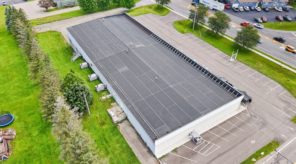 More Photos Of 3505 West Rd, Cortland Freestanding For Lease