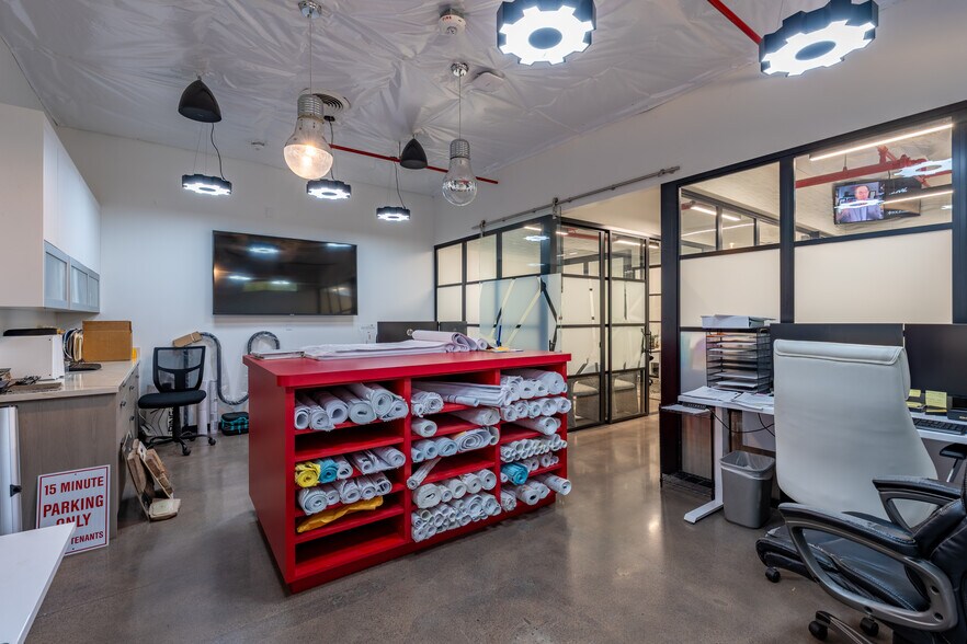 More Photos Of 7339 E McDonald Dr, Scottsdale Office For Sale