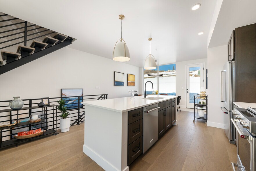 More Photos Of 56-66 Wheeler Rd, Winter Park Apartments For Sale