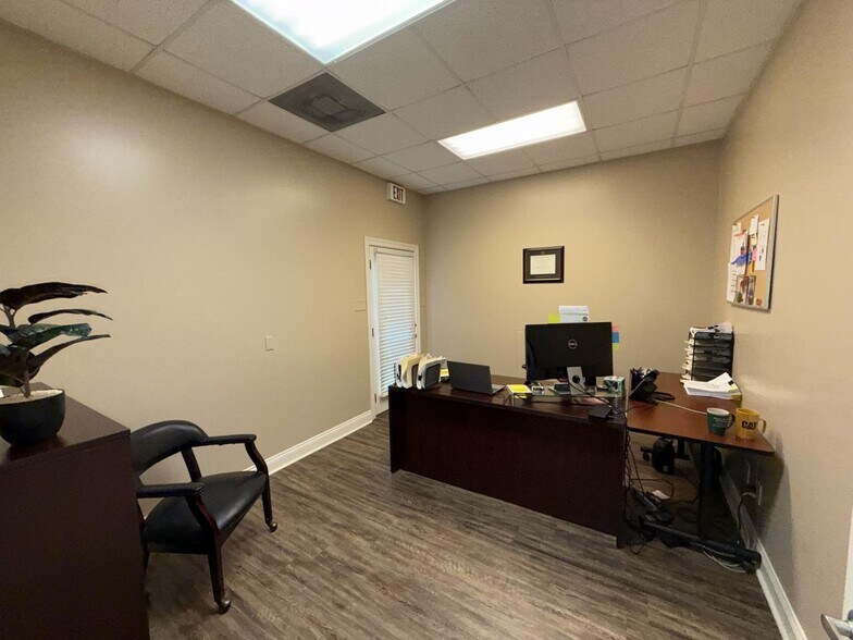 More Photos Of 4953 Big Lake, Lake Charles Office For Sale