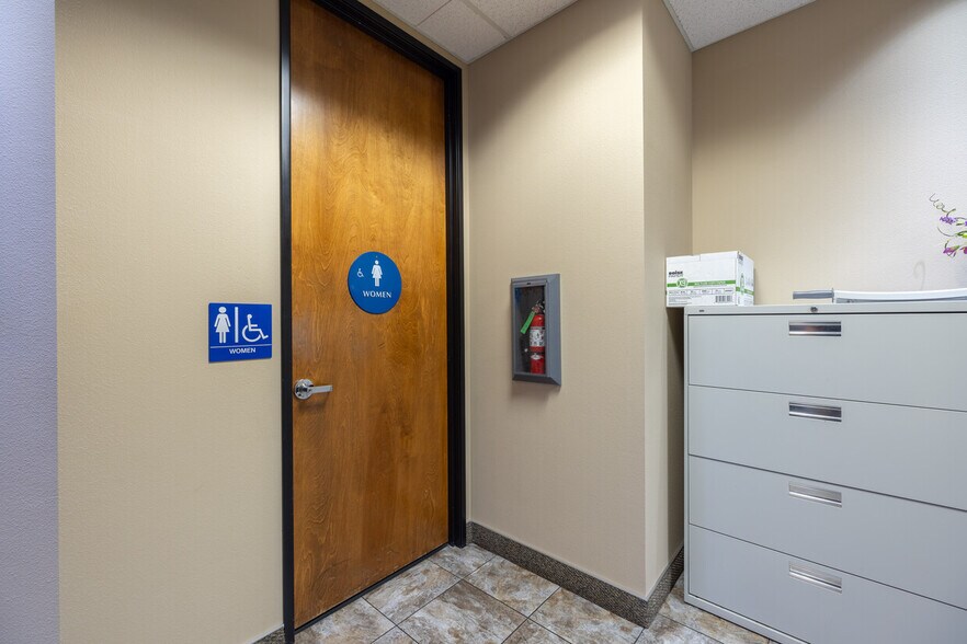 More Photos Of 8203 Sierra College Blvd, Roseville Office For Sale