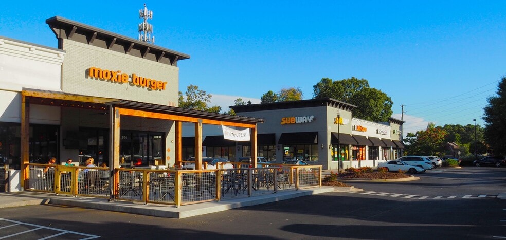More Photos Of 1600 Kennesaw Due West Rd, Kennesaw Storefront For Lease