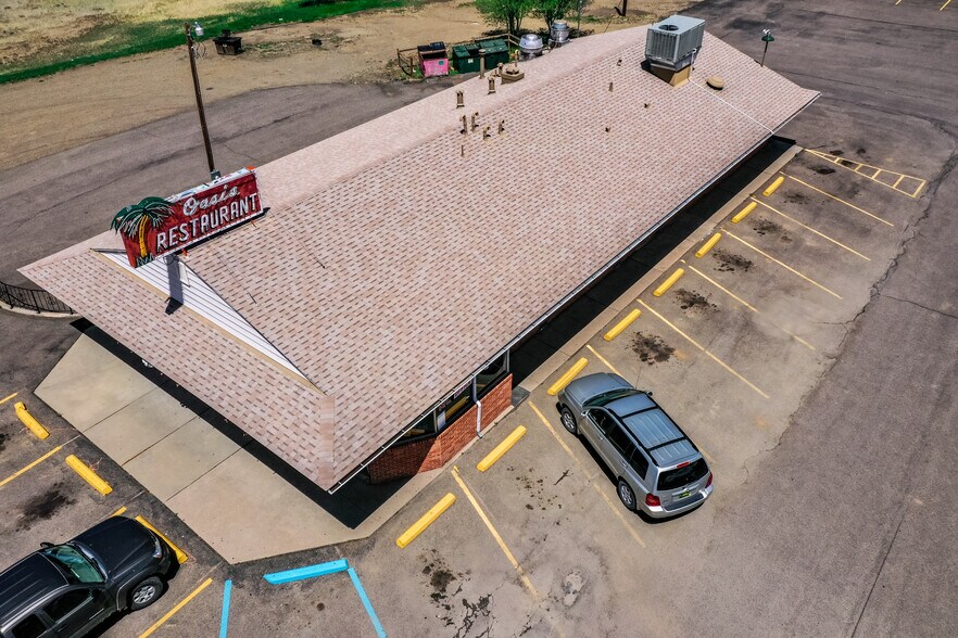 More Photos Of 1445 S 2nd St, Raton Hotel For Sale