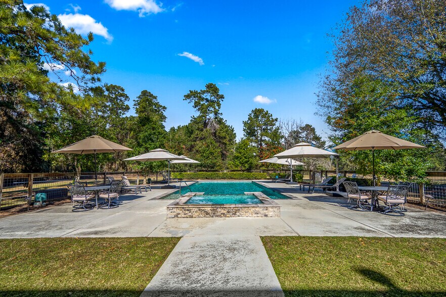 More Photos Of 3603 FM 1725 Rd, Willis Lodge Meeting Hall For Sale