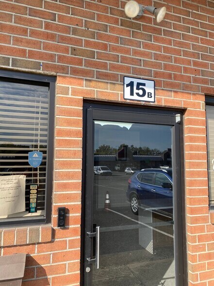 More Photos Of 1275 Bloomfield Ave, Fairfield Warehouse For Lease