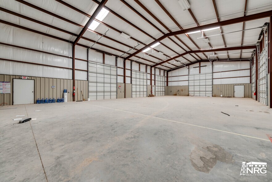 More Photos Of 3211 S County Road 1180, Midland Warehouse For Lease