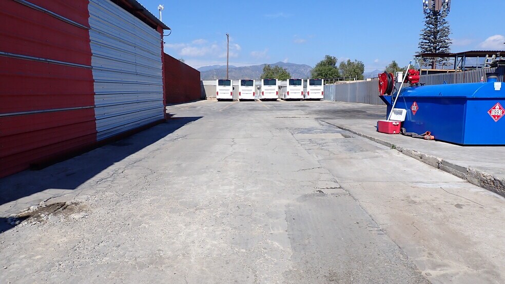 More Photos Of 9880 Glenoaks Blvd, Sun Valley Land For Lease