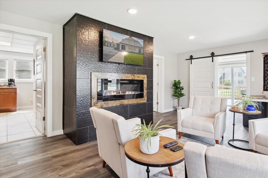 More Photos Of 316 S Eddy St, South Bend Office Residential For Sale
