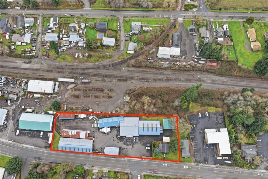 More Photos Of 2820 E St, Washougal Flex For Sale