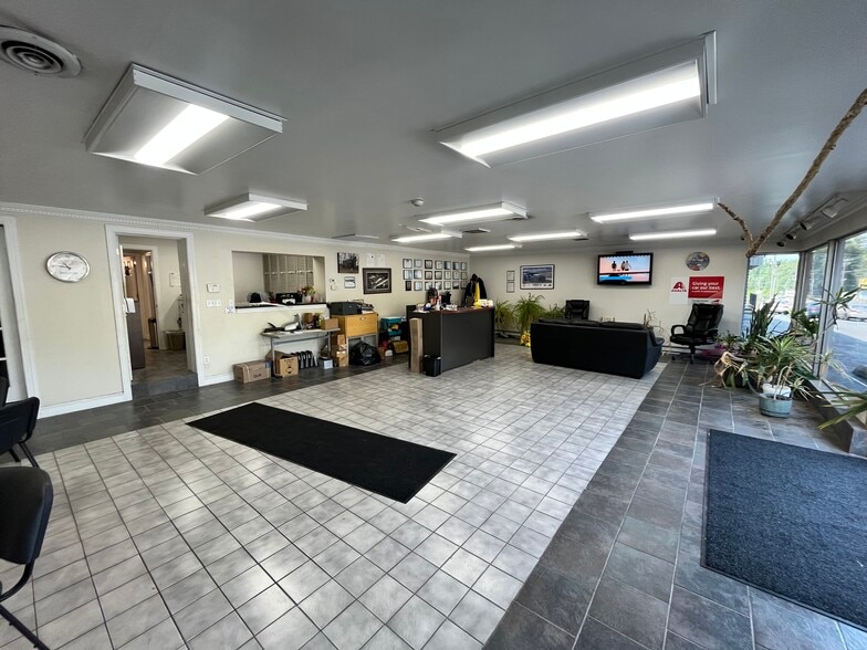 More Photos Of 2705 Belair Rd, Fallston Auto Repair For Sale