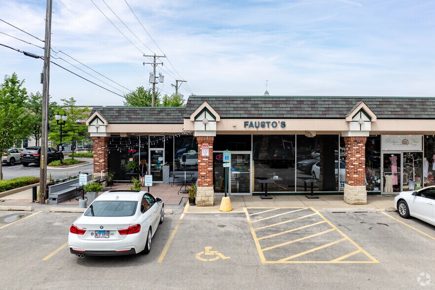 More Photos Of 10-36 S Evergreen Ave, Arlington Heights Unknown For Lease