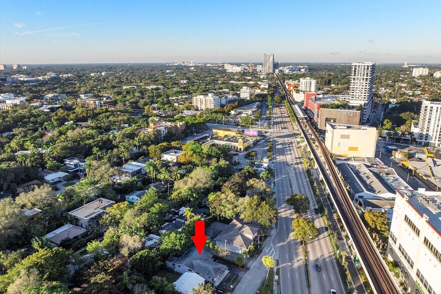 Primary Photo Of 2482 Secoffee Ter, Coconut Grove Medical For Lease