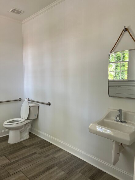 More Photos Of 360 E Main St, Canton Office Residential For Lease