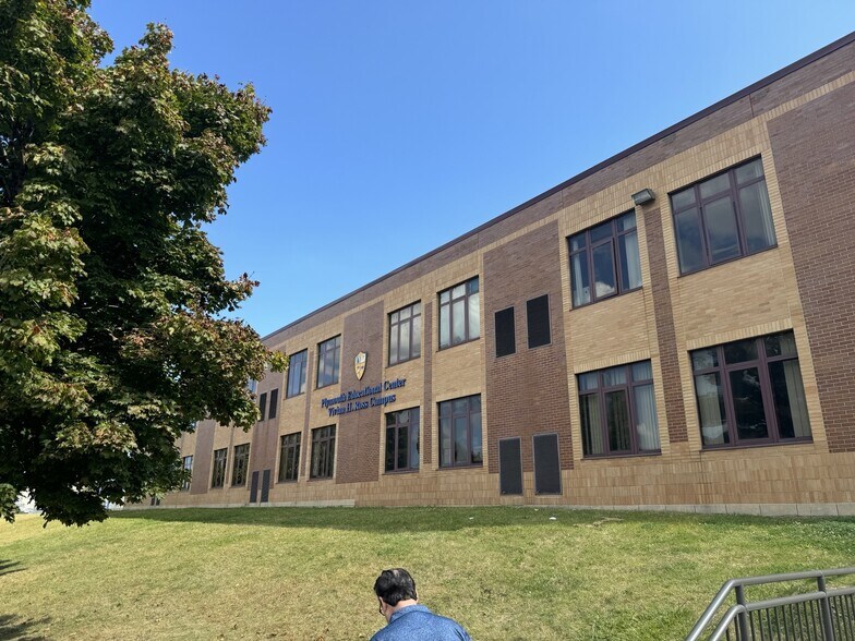 More Photos Of 1460 E Forest Ave, Detroit Land For Sale