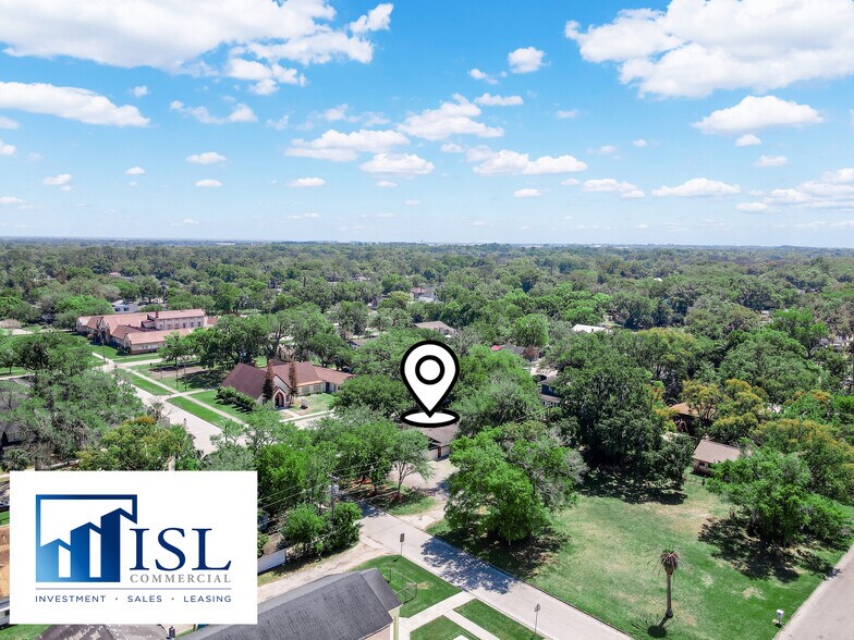 More Photos Of 1400 S Park Ave, Sanford Medical For Sale