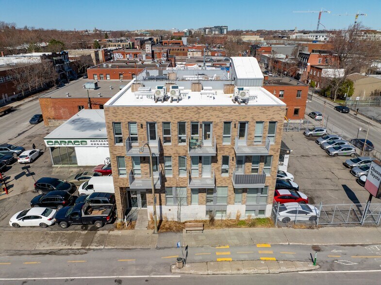 More Photos Of 2525 St Rachel E, Montréal Apartments For Sale
