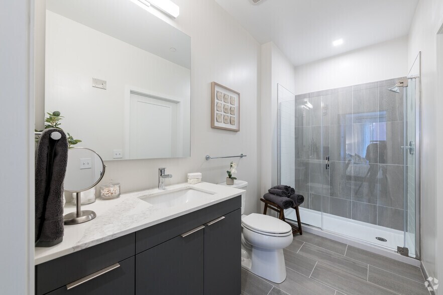 More Photos Of 125 Clifford St, Providence Apartments For Lease