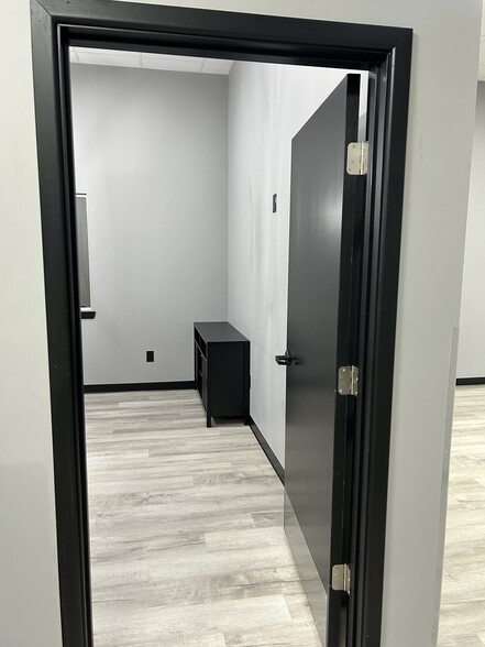 More Photos Of 3903 98th St, Lubbock Medical For Lease