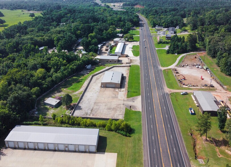 More Photos Of 15503 TX-110, Whitehouse Warehouse For Lease