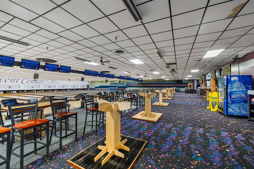 More Photos Of 845 Cayuga St, Lewiston Sports And Entertainment For Sale