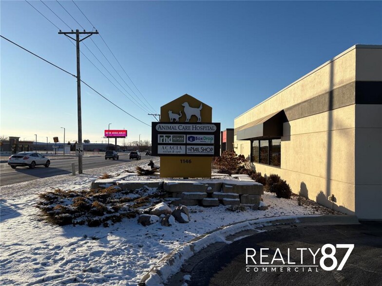 More Photos Of 1146 Blairs Ferry Rd NE, Cedar Rapids Freestanding For Lease