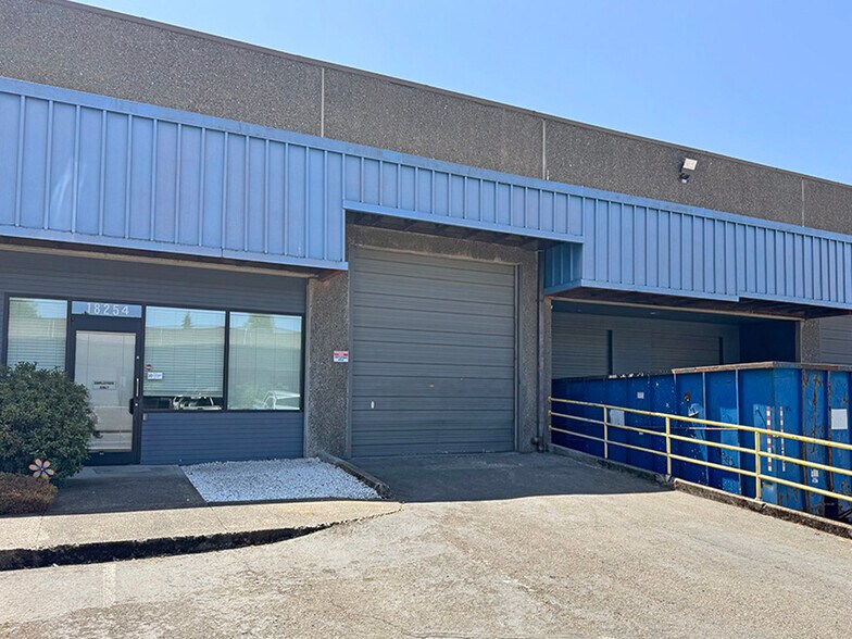 More Photos Of 18250-18260 SW 100th Ct, Tualatin Warehouse For Sale