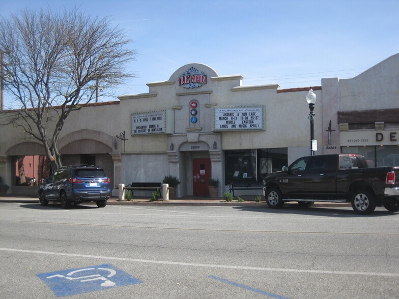 More Photos Of 24251 Main St, Santa Clarita General Retail For Lease