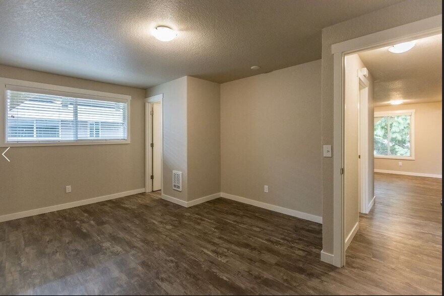 More Photos Of 1570 James St, Woodburn Apartments For Sale