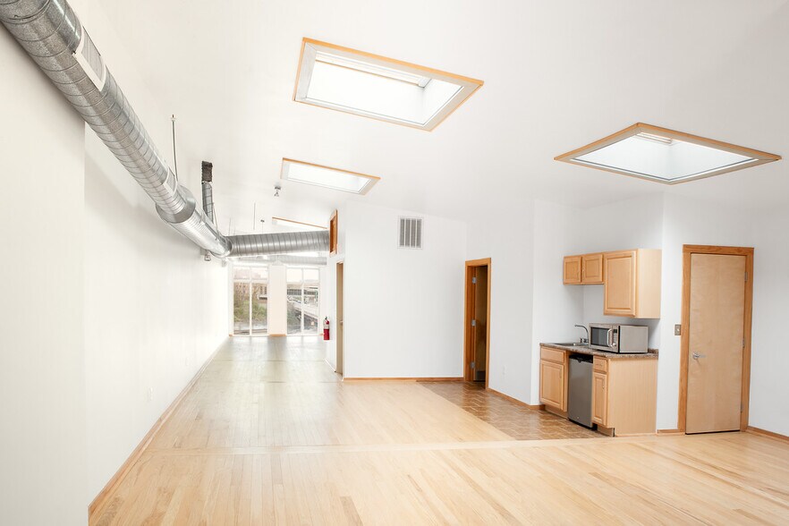 More Photos Of 282 Morewood Ave, Pittsburgh Loft Creative Space For Lease