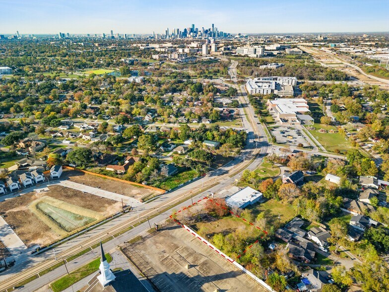 More Photos Of 5201 Martin Luther King Jr Blvd, Houston Land For Sale