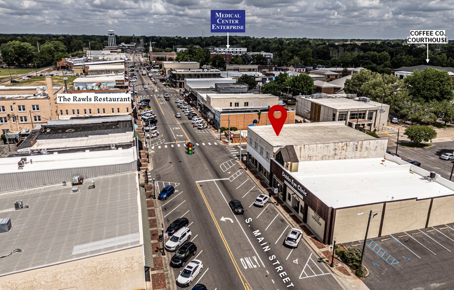 More Photos Of 201 S Main St, Enterprise Department Store For Lease