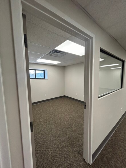 More Photos Of 129 Commercial St, Malden Warehouse For Lease