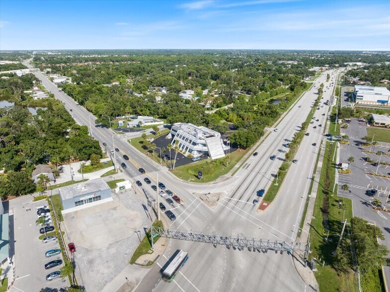 More Photos Of 1000 N Tamiami Trl, Nokomis Bank For Sale