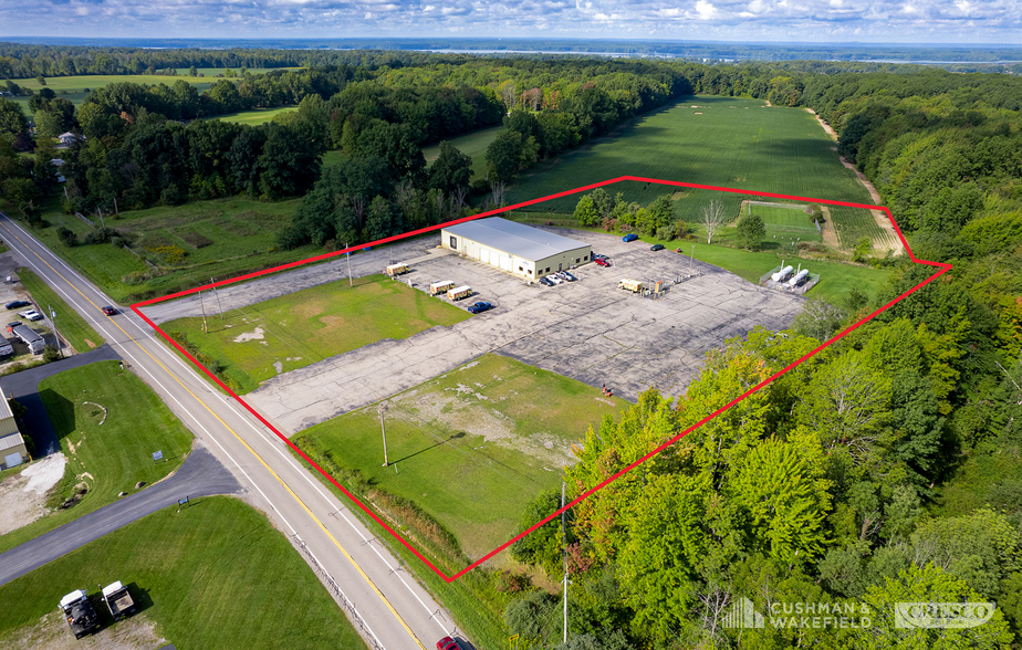 Primary Photo Of 5421 Warren Rd, Cortland Refrigeration Cold Storage For Sale