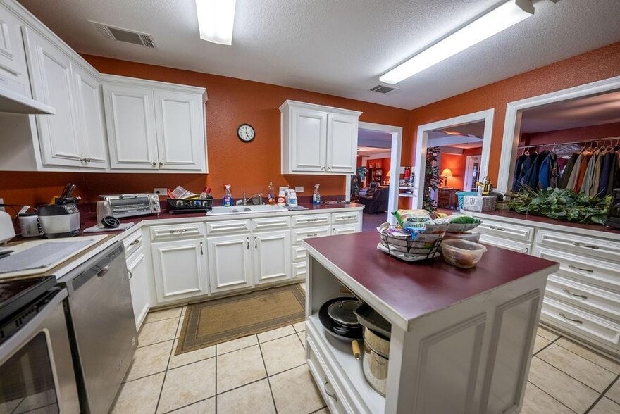 More Photos Of 12307 Highway 6, Iredell Religious Facility For Sale