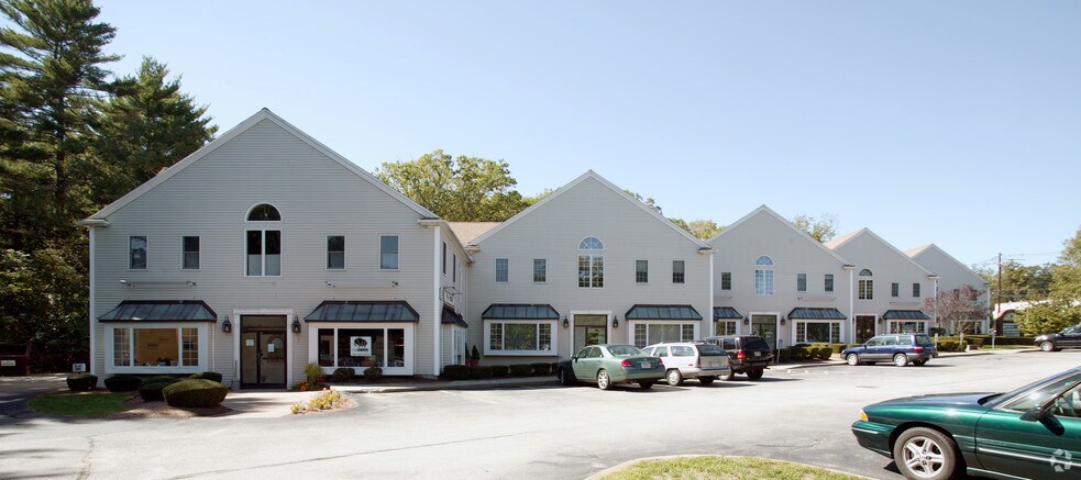 More Photos Of 31 Schoosett St, Pembroke Office For Lease