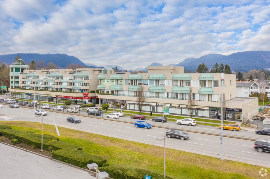 More Photos Of 2099 Lougheed Hwy, Port Coquitlam Apartments For Lease