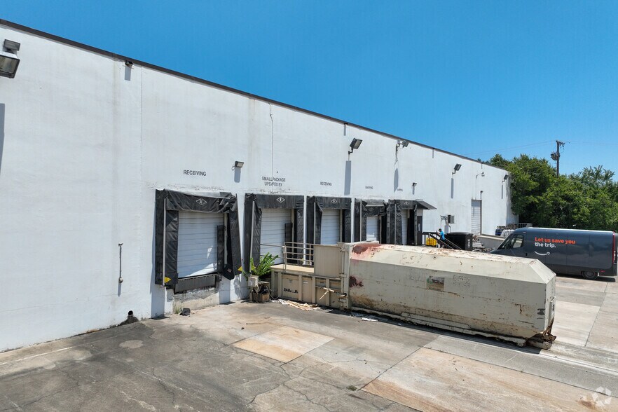 More Photos Of 5050 Rondo Dr, Fort Worth Manufacturing For Sale