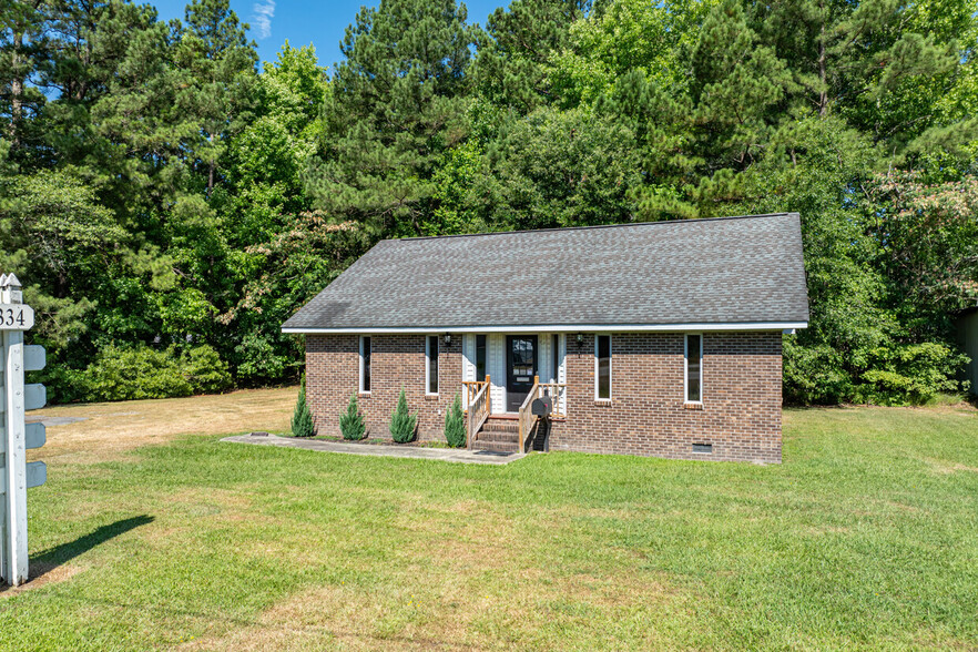 Primary Photo Of 4334 S Hathaway Blvd, Rocky Mount Medical For Sale