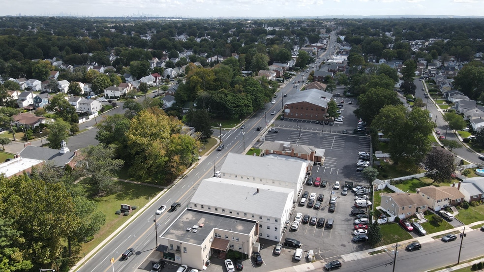 More Photos Of 2810 Morris Ave, Union Township Unknown For Lease