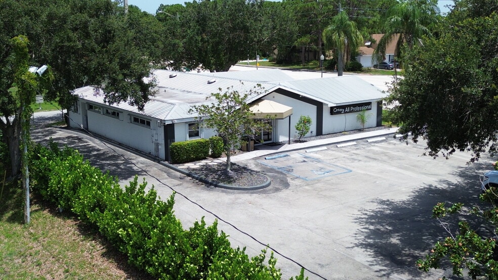 More Photos Of 1399 SE Port St Lucie Blvd, Port Saint Lucie Office For Lease