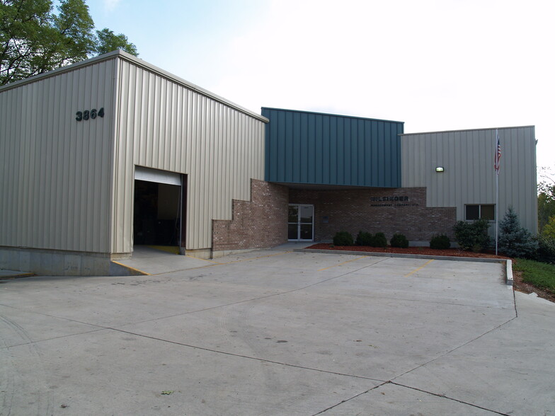 Primary Photo Of 3864 Race Rd, Cincinnati Light Manufacturing For Lease