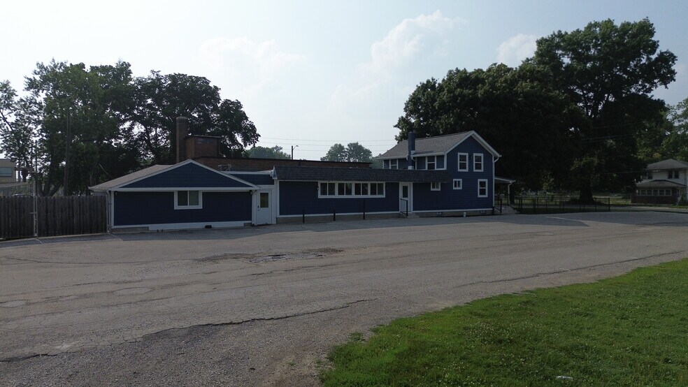 More Photos Of 1209 E 46th St, Indianapolis Freestanding For Sale