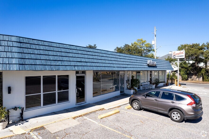 More Photos Of 703-705 Atlantic Blvd, Atlantic Beach Storefront For Lease