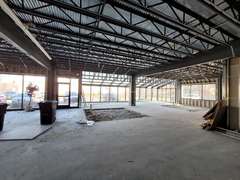 More Photos Of 2272-2288 Berlin Tpke, Newington Medical For Lease