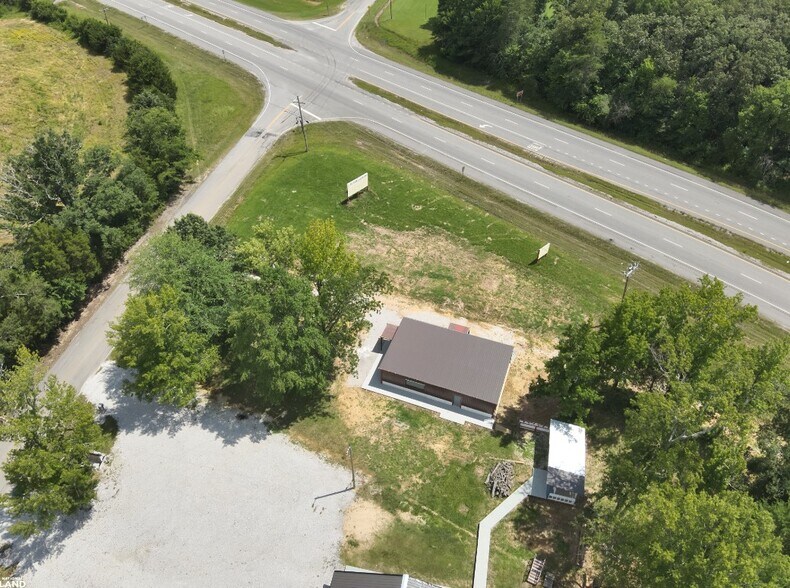 More Photos Of 1050 Duncan Ln, Leighton Specialty For Sale