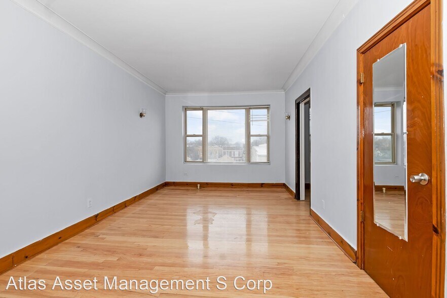 More Photos Of 6237-6245 S Kedzie Ave, Chicago Multifamily For Sale